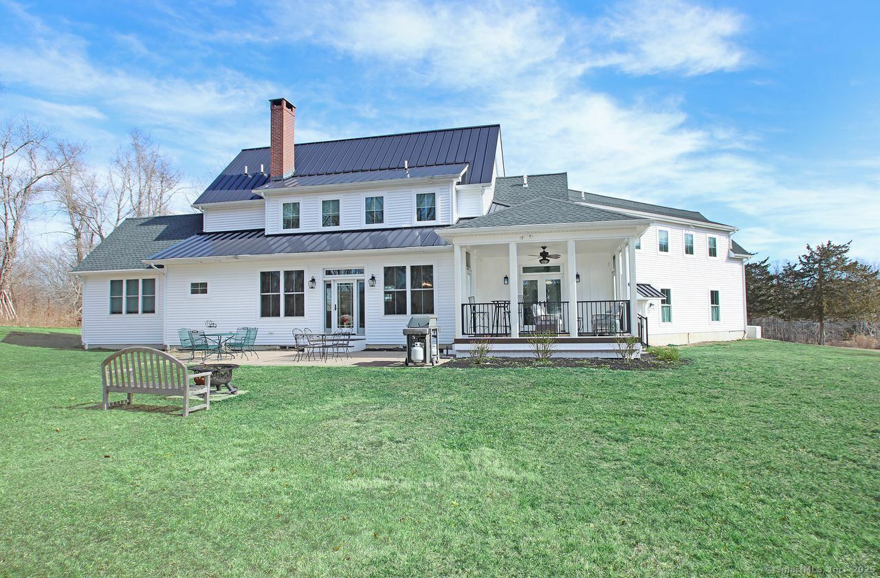 Property Photo:  675 Durham Road  CT 06443 