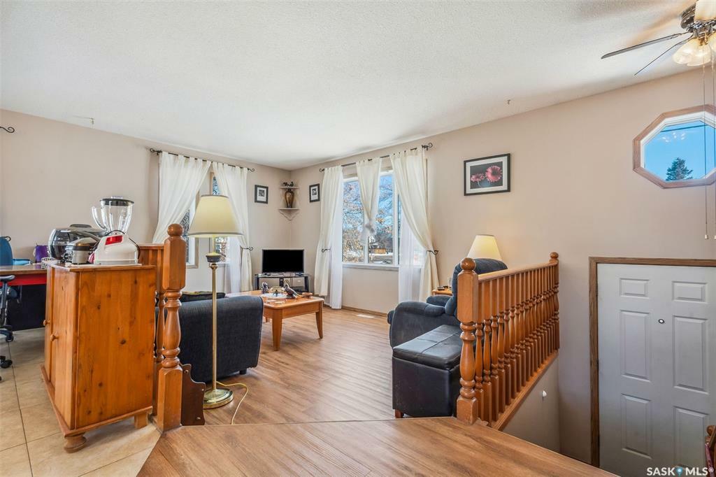 Property Photo: 185 25th Street E SK S6V 1S6