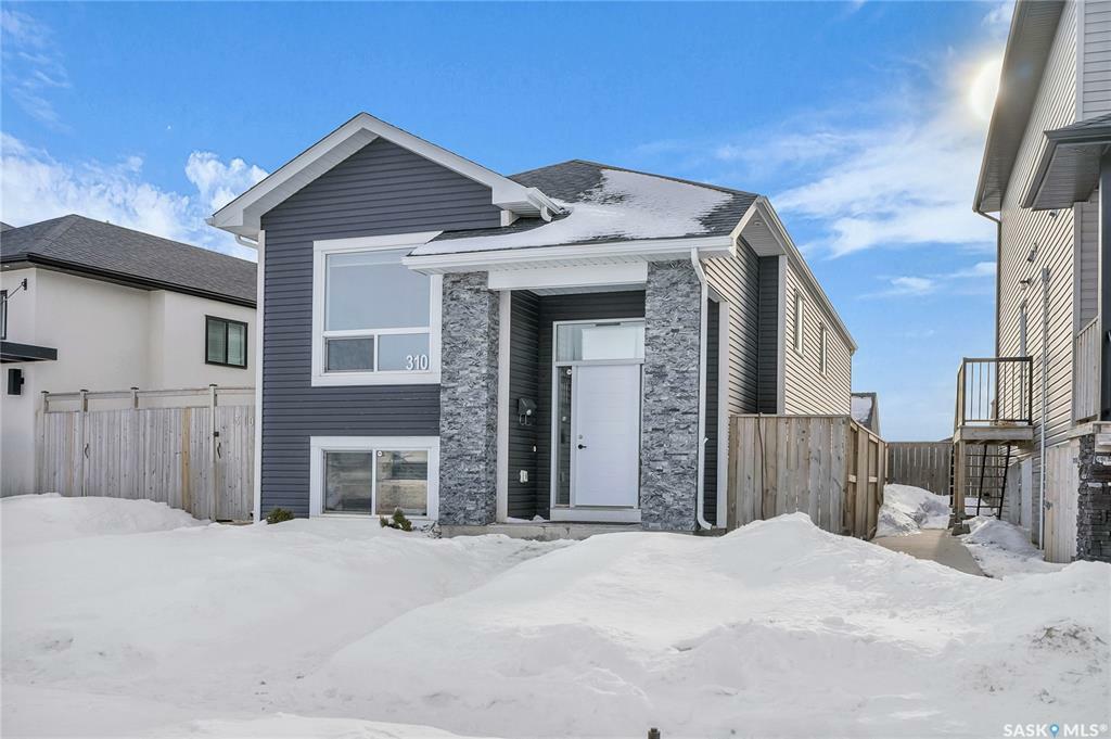 310 Rosewood Boulevard W  Saskatoon SK S7V 0G9 photo