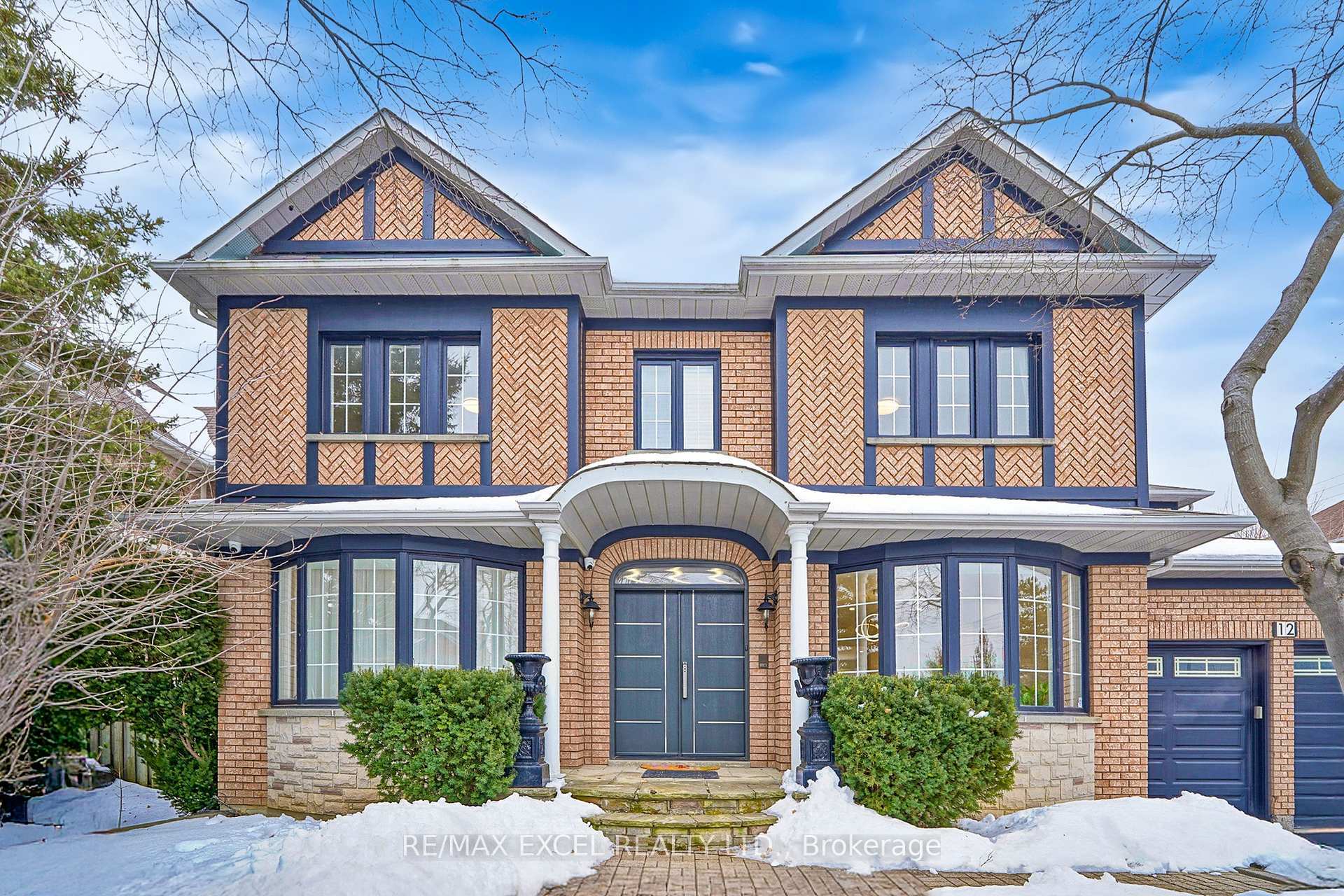 Property Photo: 12 Moses Crescent ON L6C 1S5