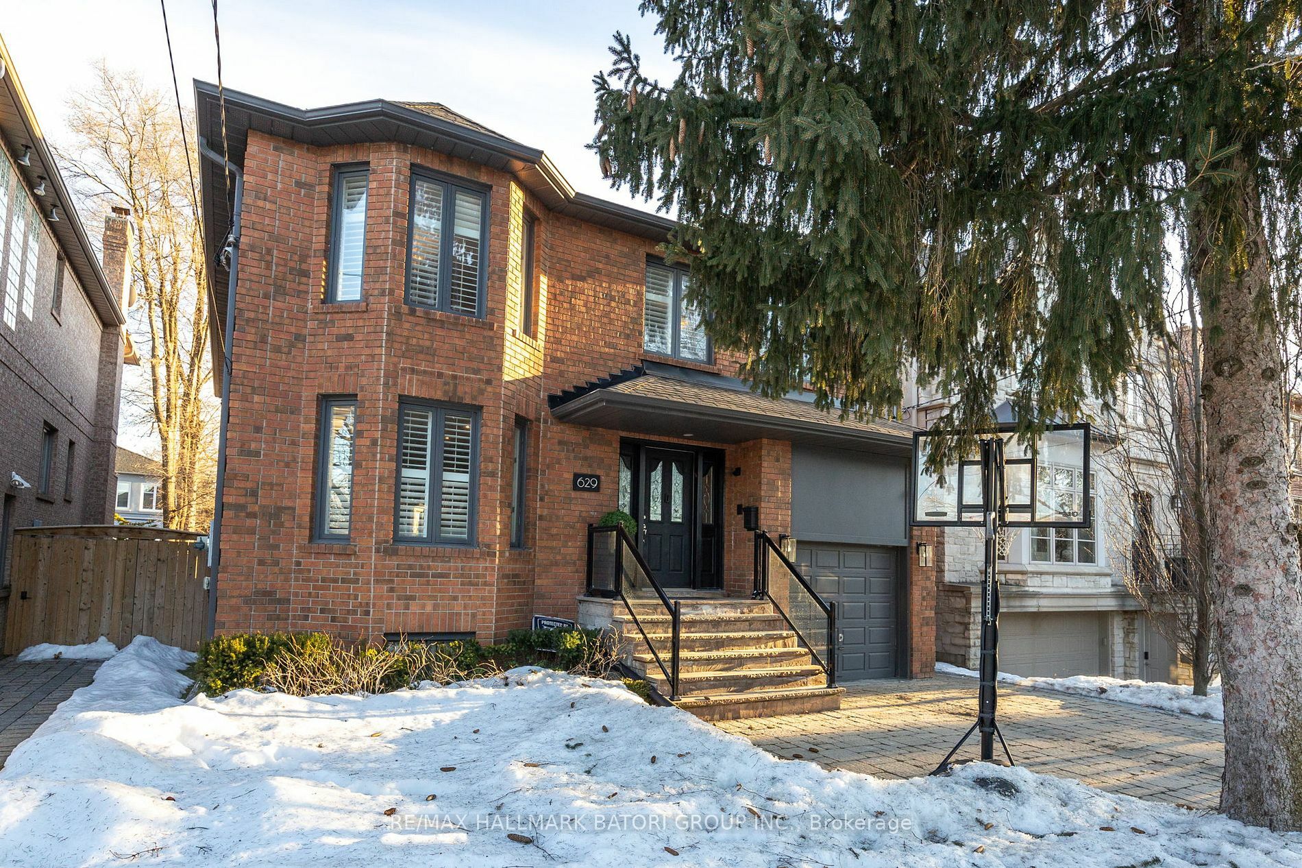 629 Woburn Ave  Toronto ON M5M 1M2 photo