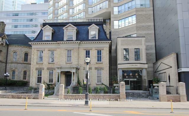 Property Photo: 71 Simcoe Street 1504 ON M5J 1W9