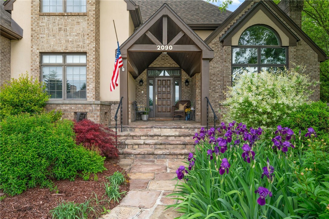 Property Photo: 2090 Blairmont Drive PA 15241