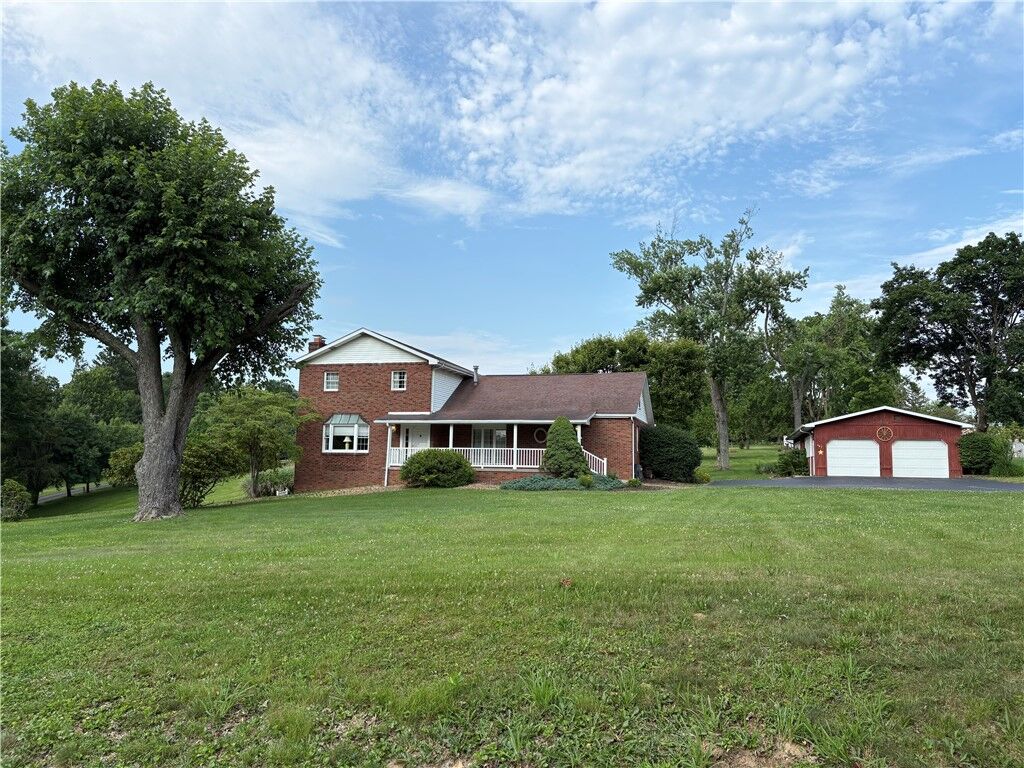 Property Photo:  407 Cathedral Street  PA 15681 