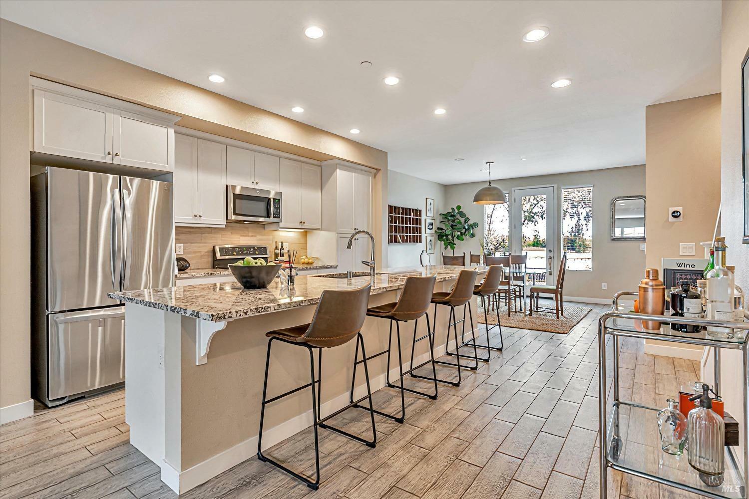 Property Photo: 124 Johnson Street CA 95492