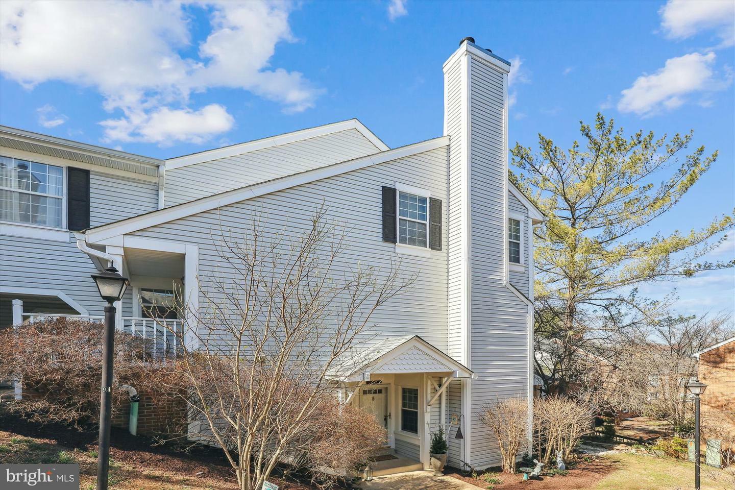 Property Photo:  2915 S Woodley St A  VA 22206 