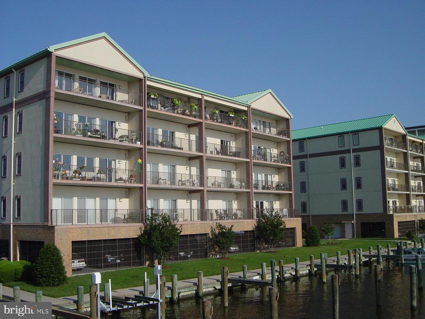 Property Photo: 304 Academy Street 101 MD 21613