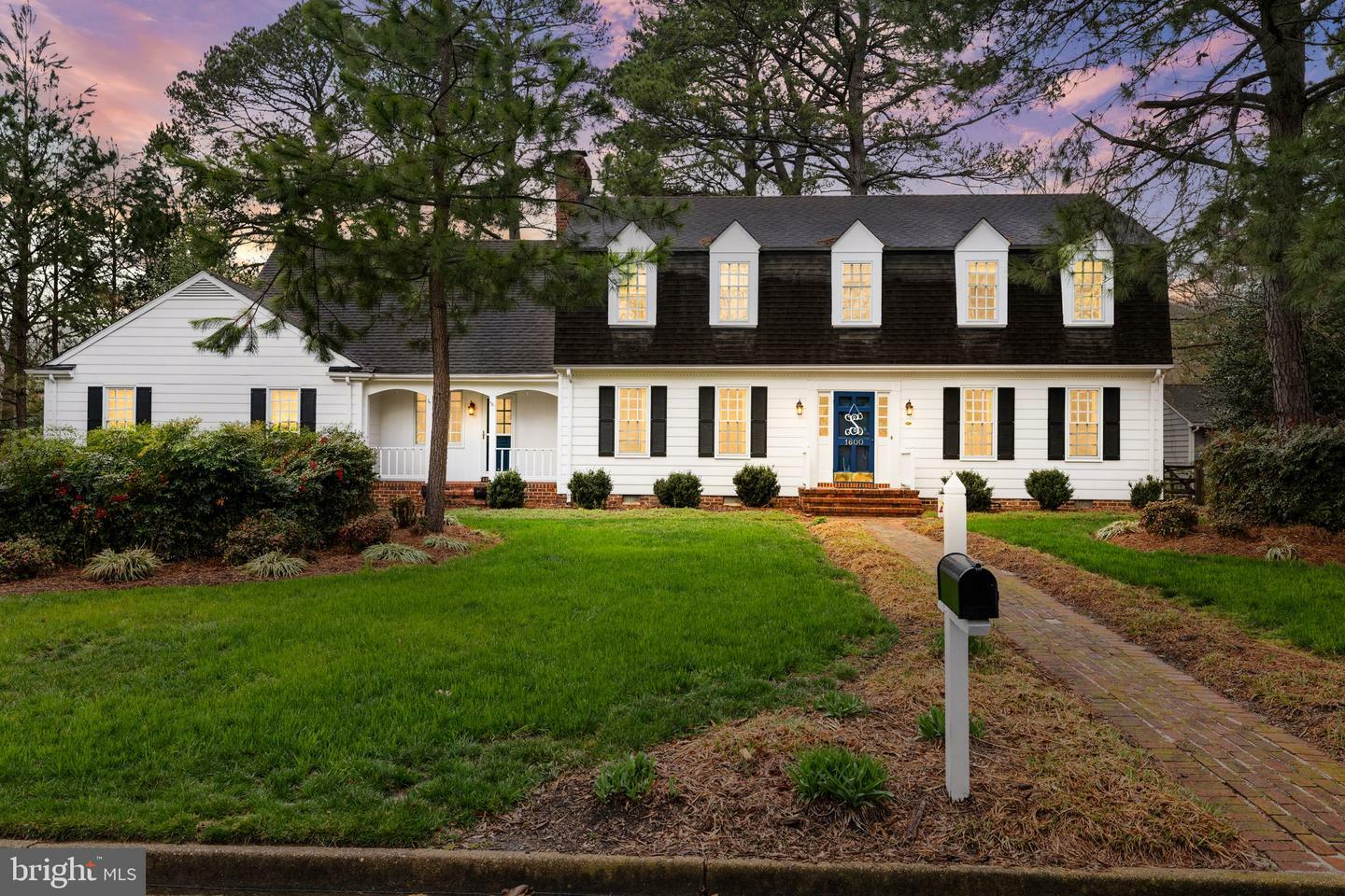 Property Photo: 1600 Harborough Road VA 23238