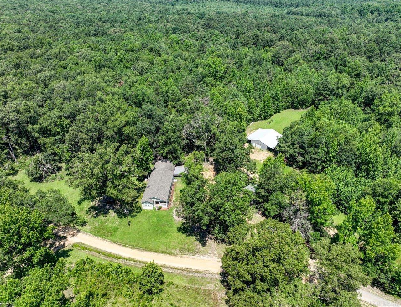 Property Photo: 97 Acorn Hollow Ln AR 71603