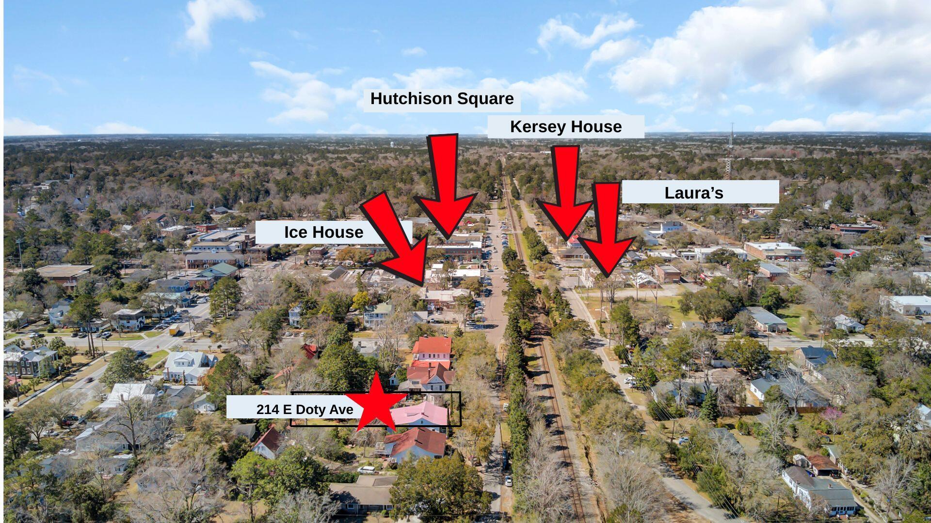 Property Photo:  214 E Doty Avenue  SC 29483 