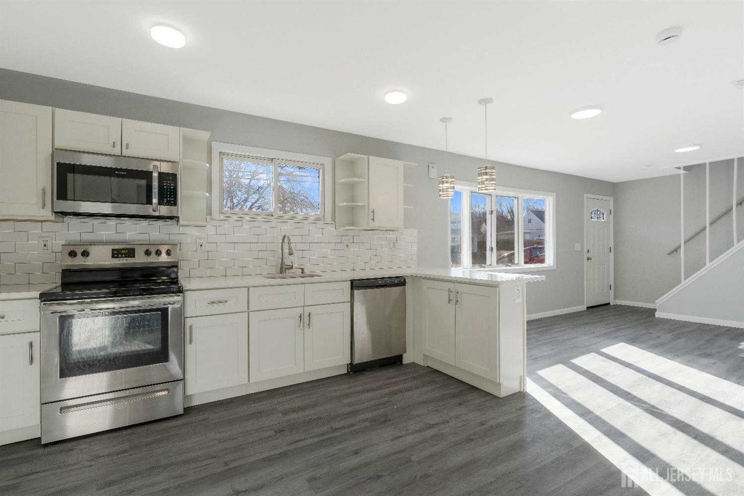 Property Photo: 25 Pinetree Drive NJ 08859