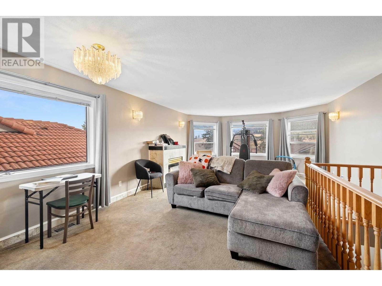 Property Photo: 452 Glen Pine Court 9 BC V1V 1W7