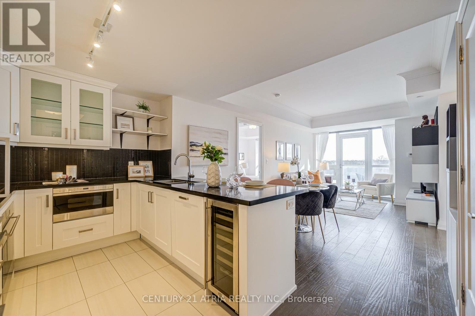 Photo de la propriété: 15 Stollery Pond Crescent 501 ON L6C 0Y4