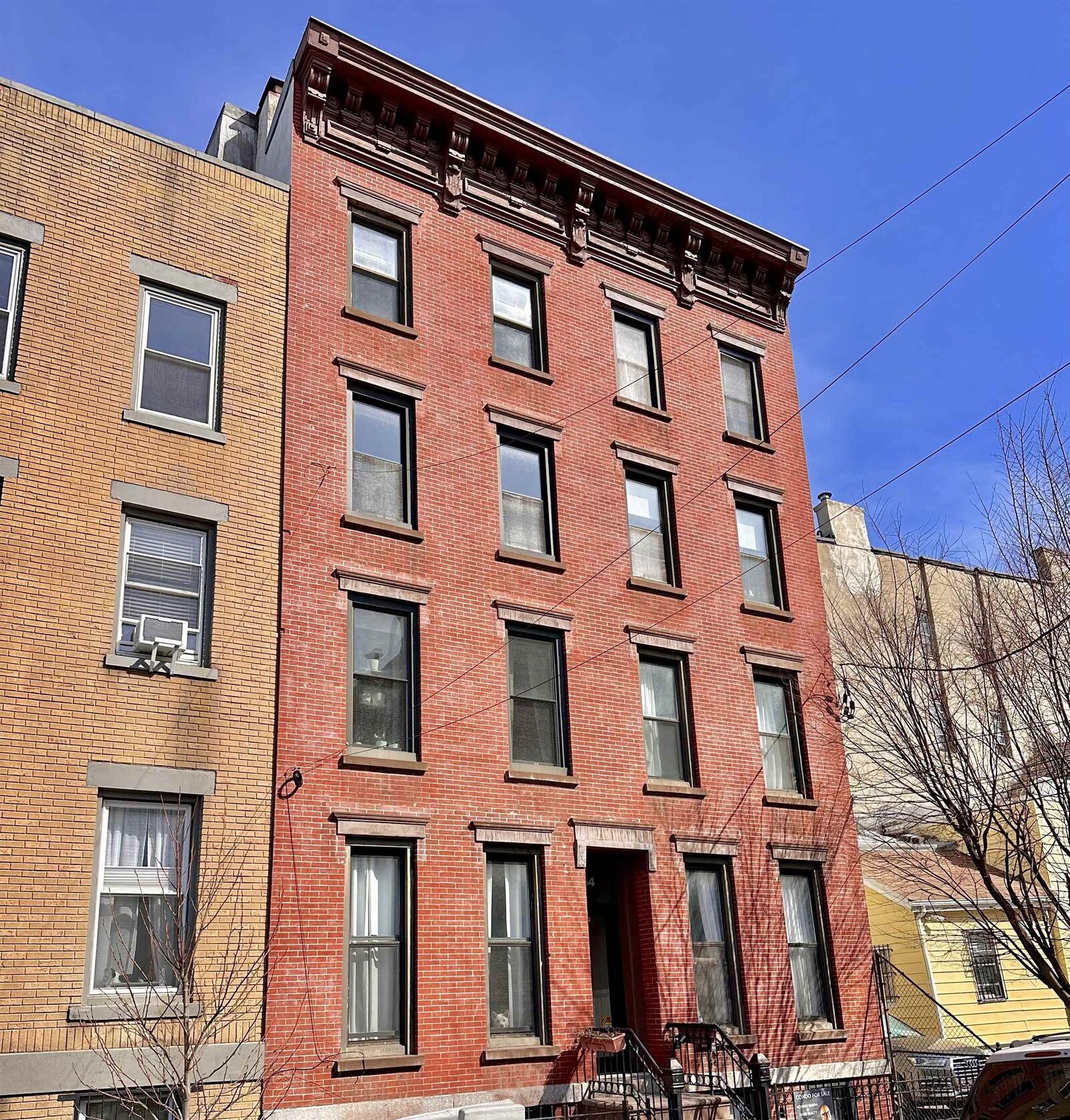 Property Photo:  264 3rd St 3L  NJ 07302 