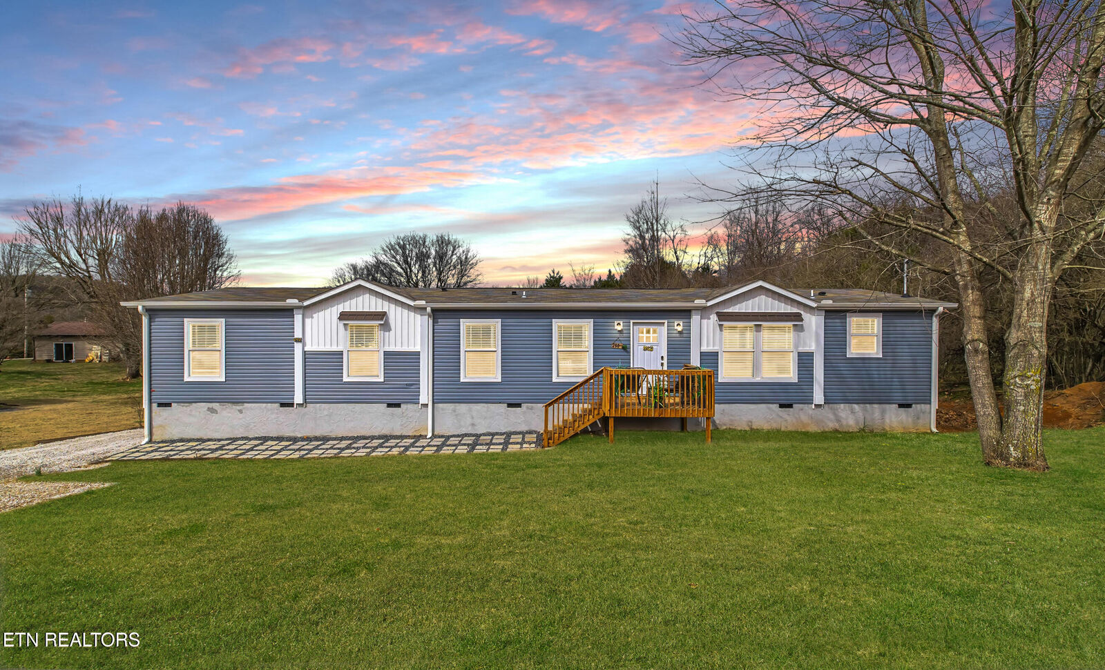 Property Photo: 260 Texas Lane TN 37763