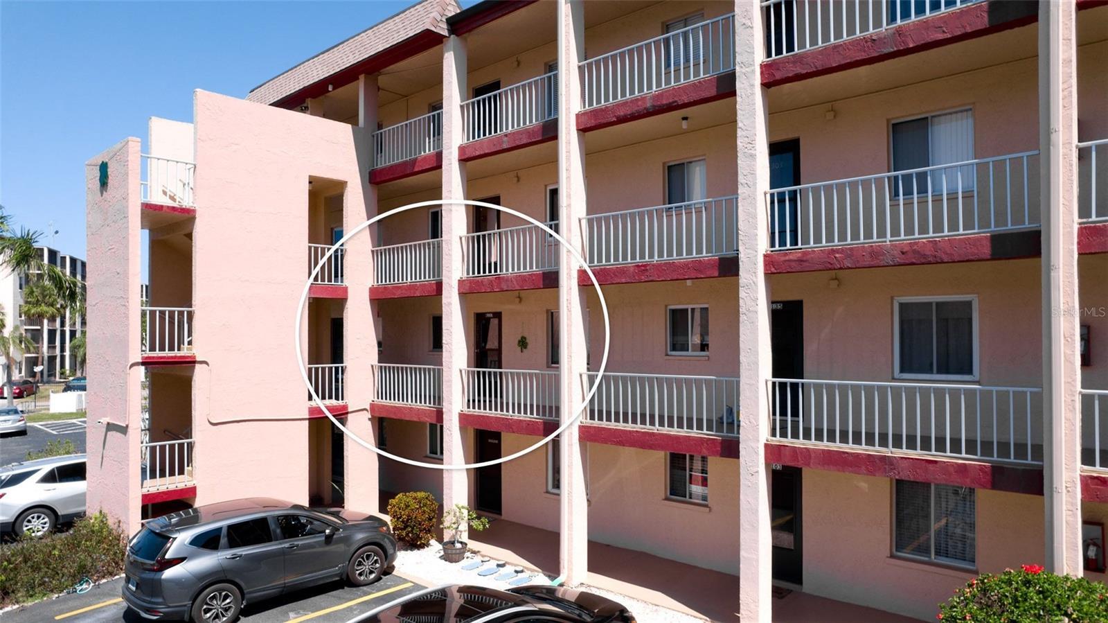 Property Photo: 4133 Heron Way E202 FL 34205