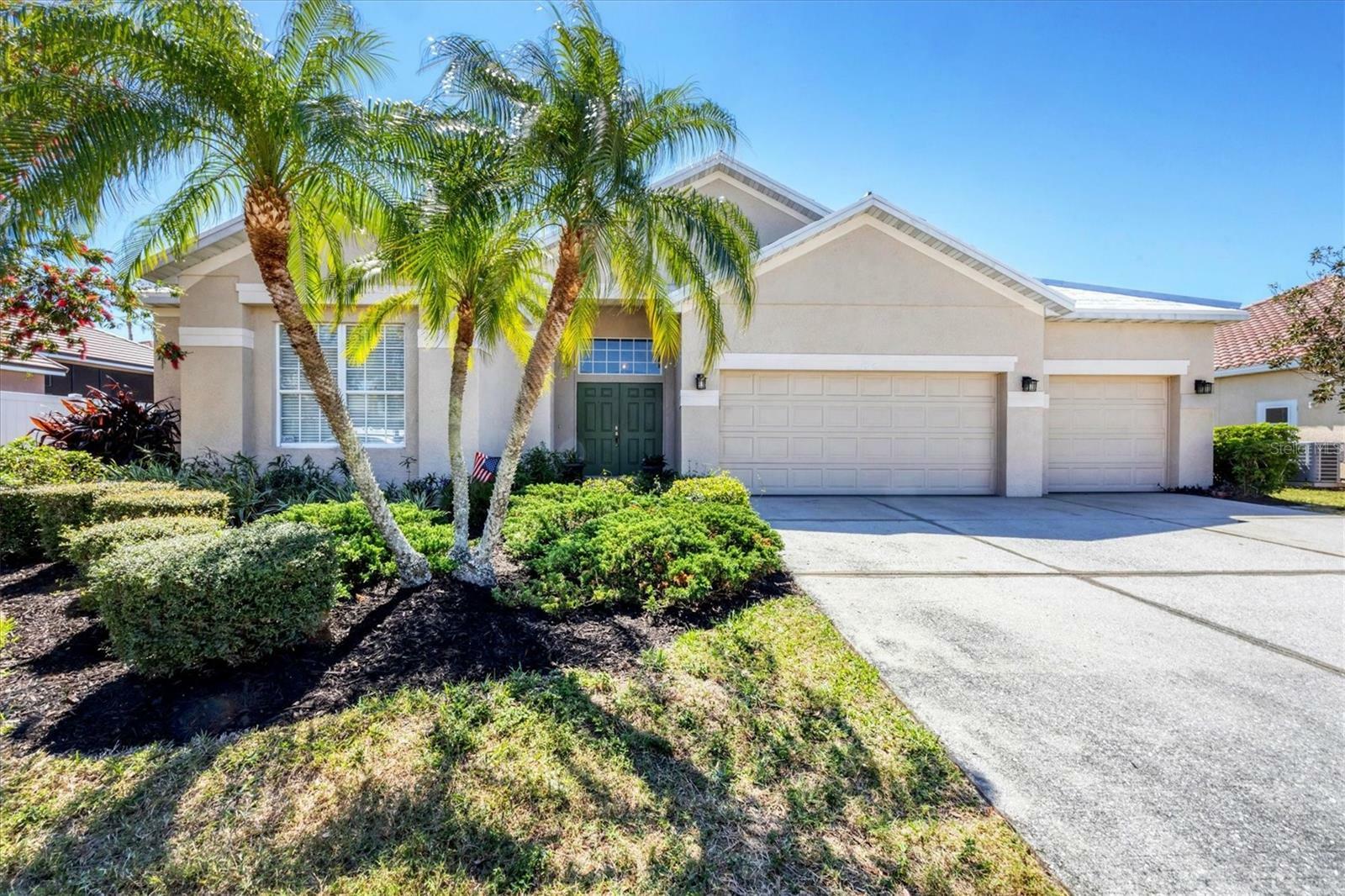 Property Photo:  1365 Western Pine Circle  FL 34240 