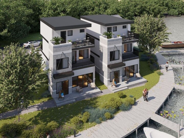 Property Photo: 1 N Bailey Avenue #5 MI 49090