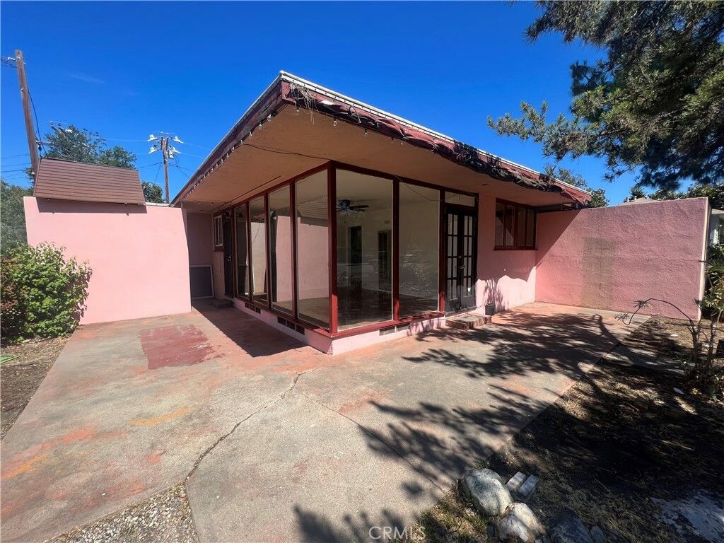 Property Photo: 351 N Cambridge Avenue CA 91711