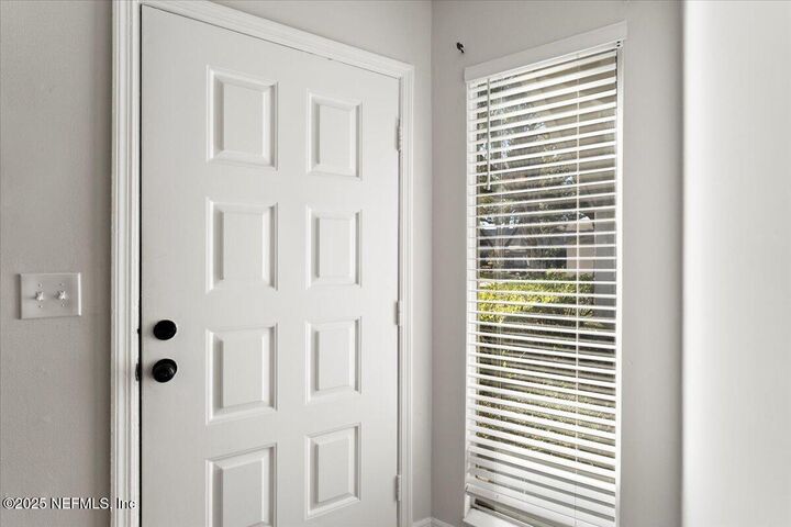 Property Photo:  2051 Sea Hawk Circle  FL 32082 