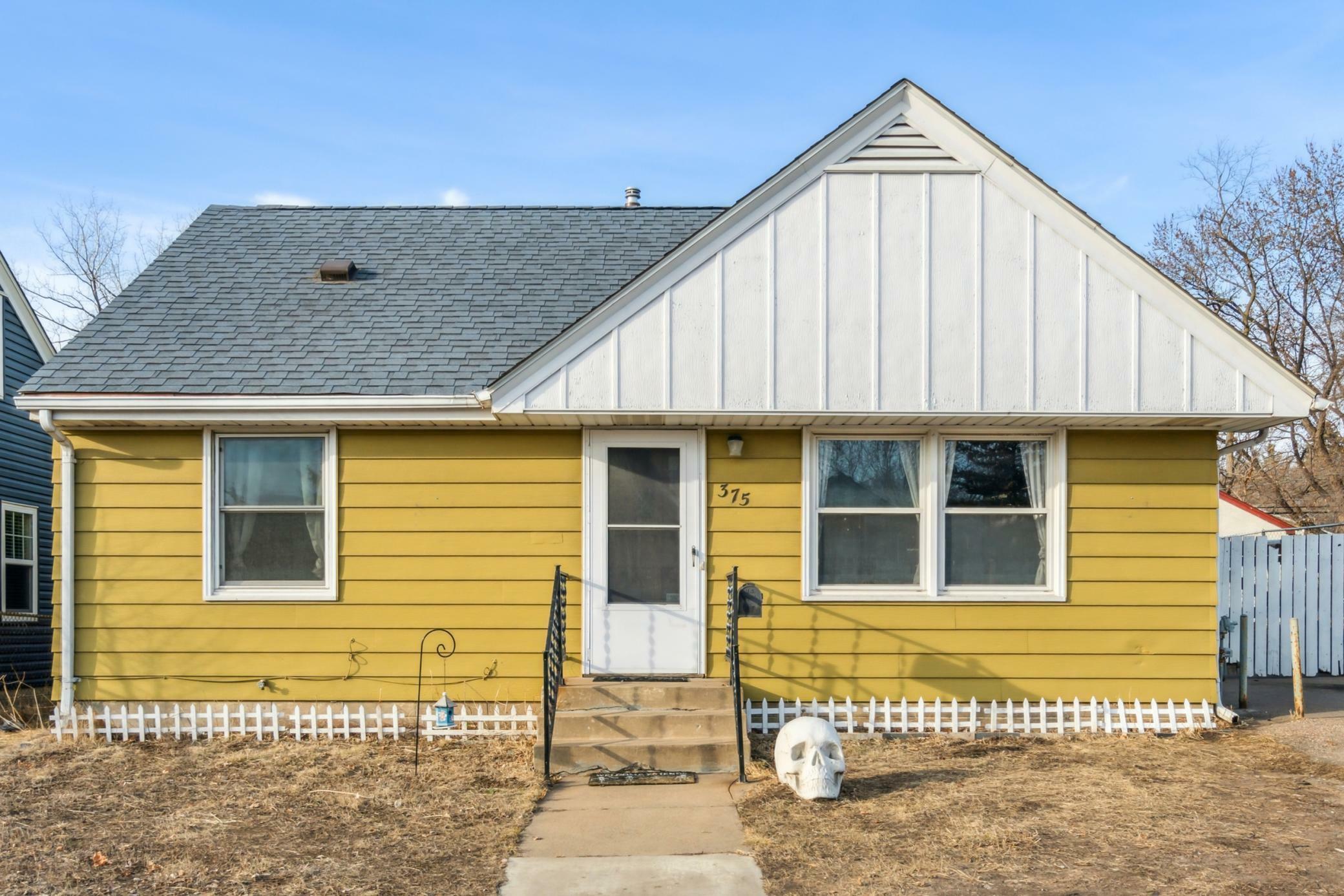 Property Photo:  375 Maryland Avenue E  MN 55130 