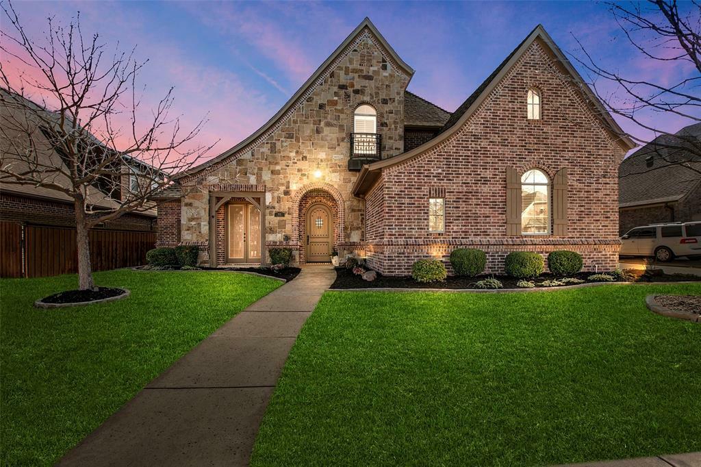 Property Photo: 8112 Canyon Oak Drive TX 76182