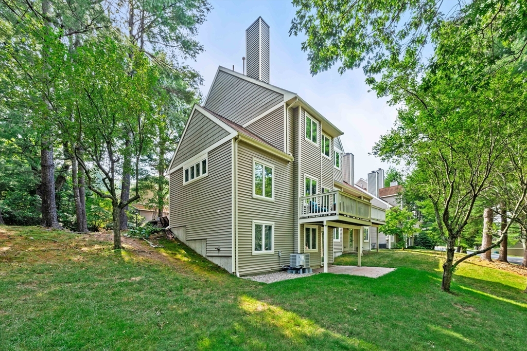 Property Photo: 5 Kendalls Mill 5 MA 01801