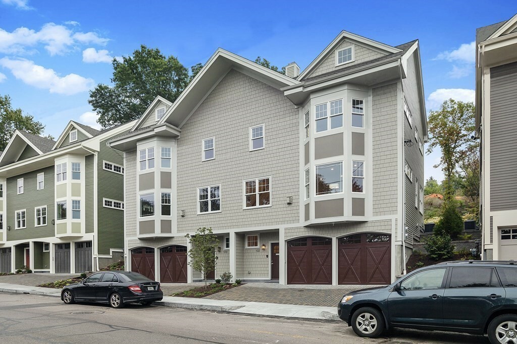 130 Newton 130  Boston MA 02135 photo