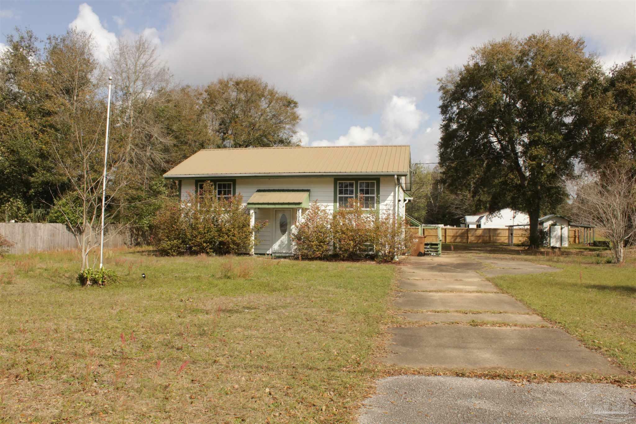 4398 N Spencer Field Rd  Pace FL 32571 photo