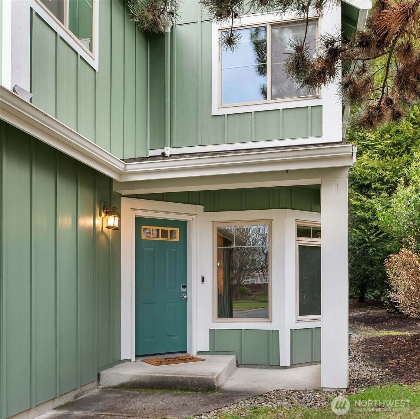 Property Photo:  15880 NE 93rd Way 1504  WA 98052 