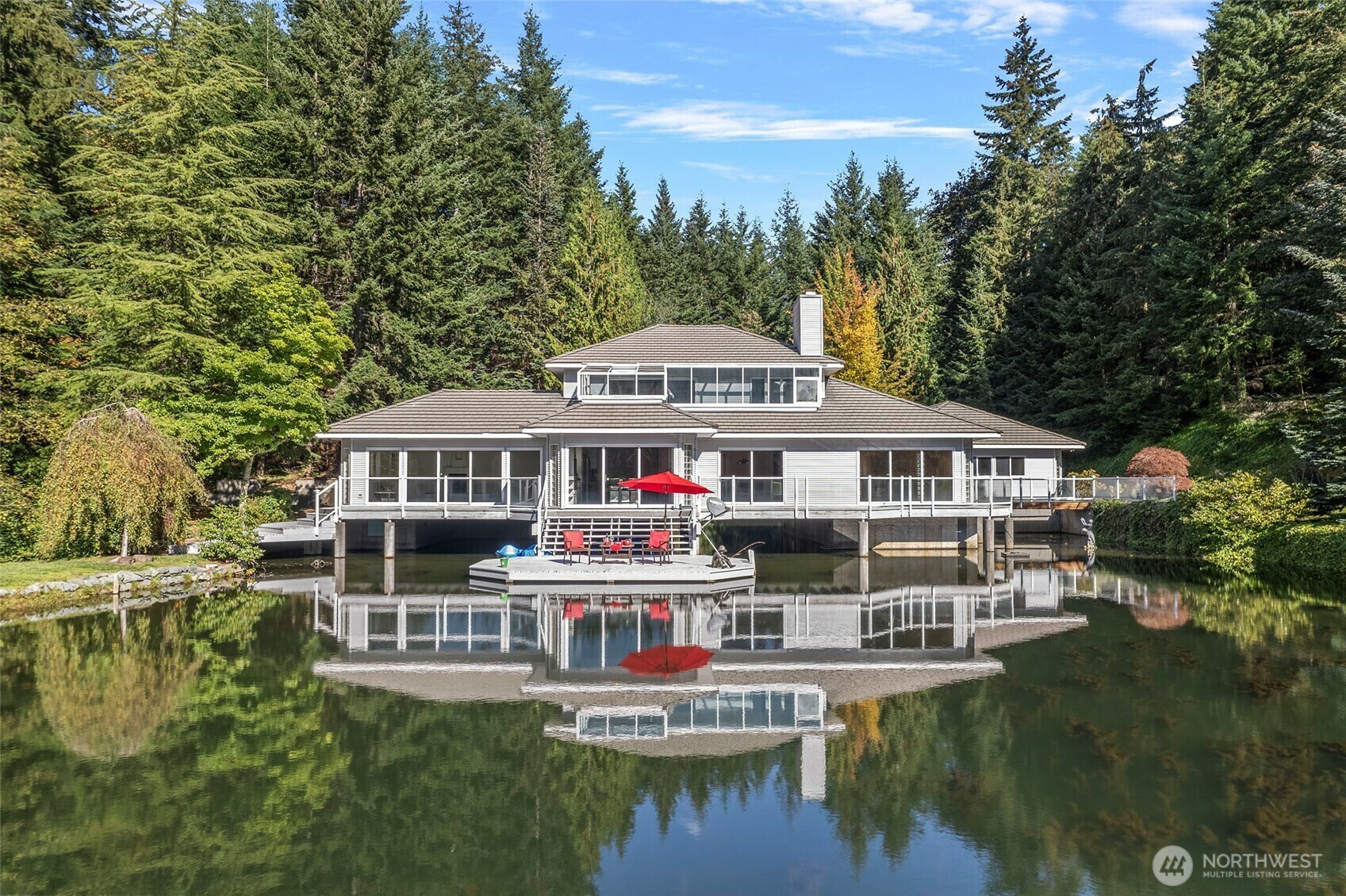 Property Photo:  989  Silver Lake Road  WA 98277 