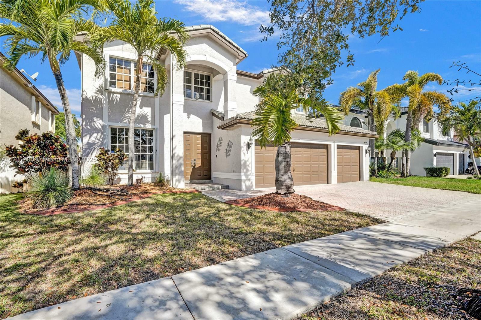 Property Photo: 17397 SW 36th St FL 33029