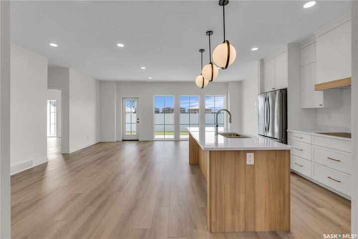 Property Photo: 720 Brighton Boulevard 20 SK S7V 1X1
