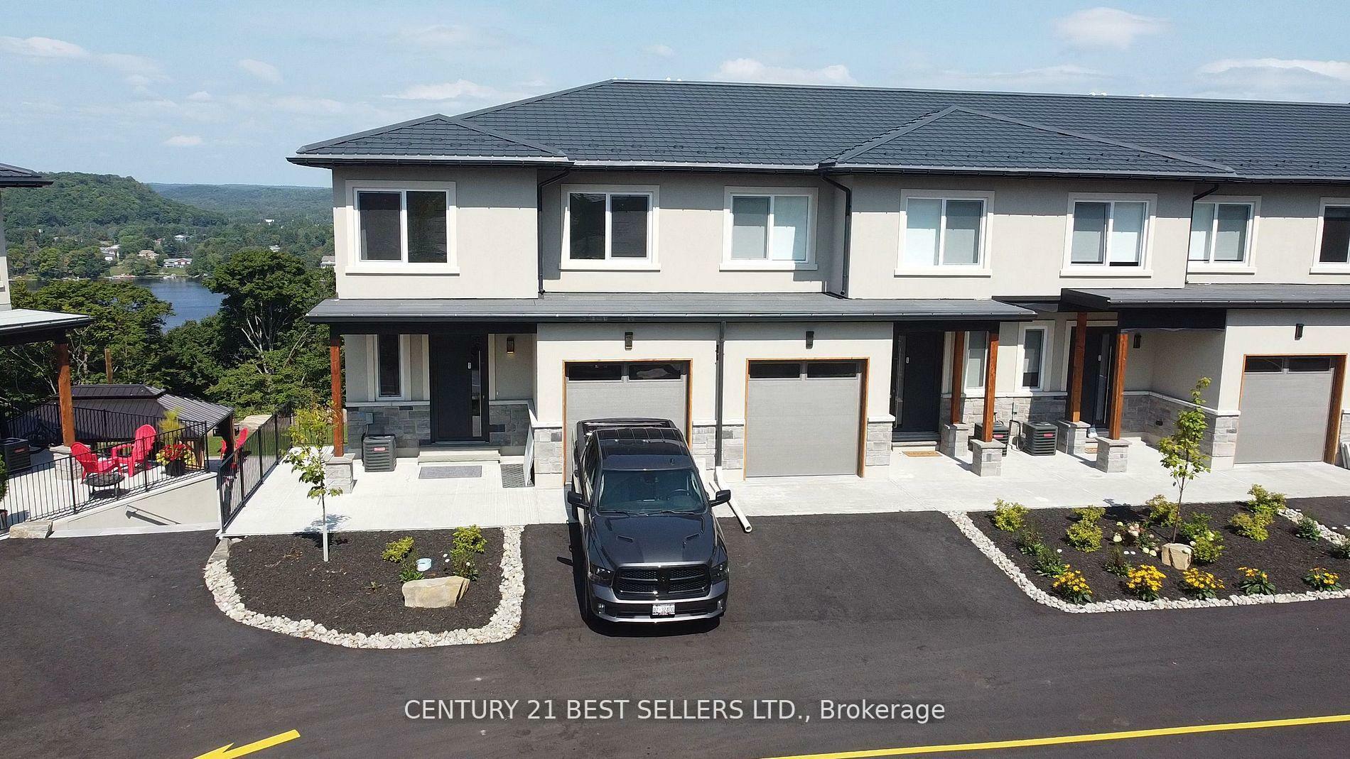 Property Photo: 31 Horizon Lane ON P1H 0G6