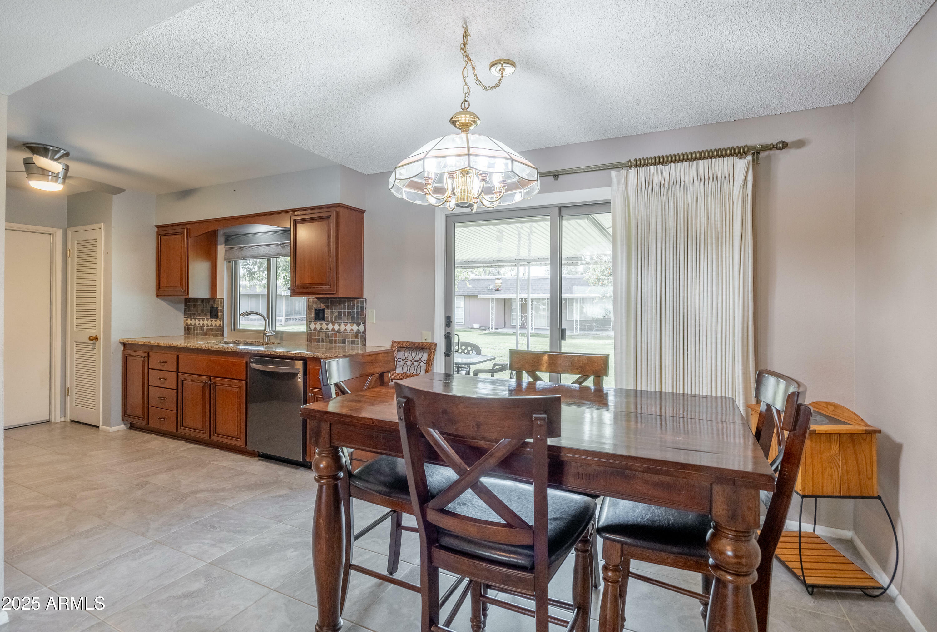 Property Photo: 9809 W Pleasant Valley Road AZ 85351