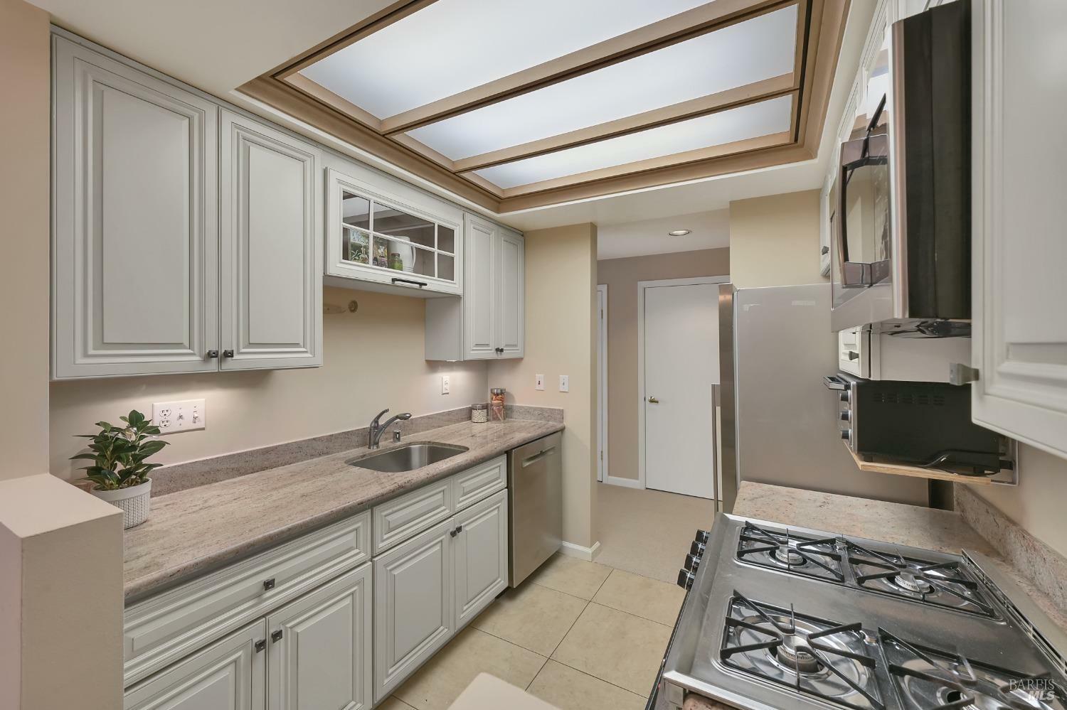 600 Deer Valley Road 2C  San Rafael CA 94903 photo