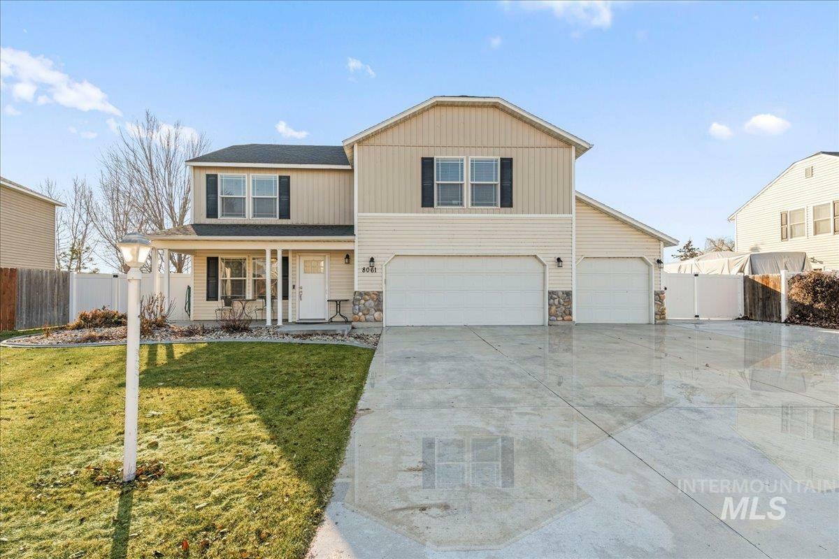8061 E McKenzre St  Nampa ID 83687 photo