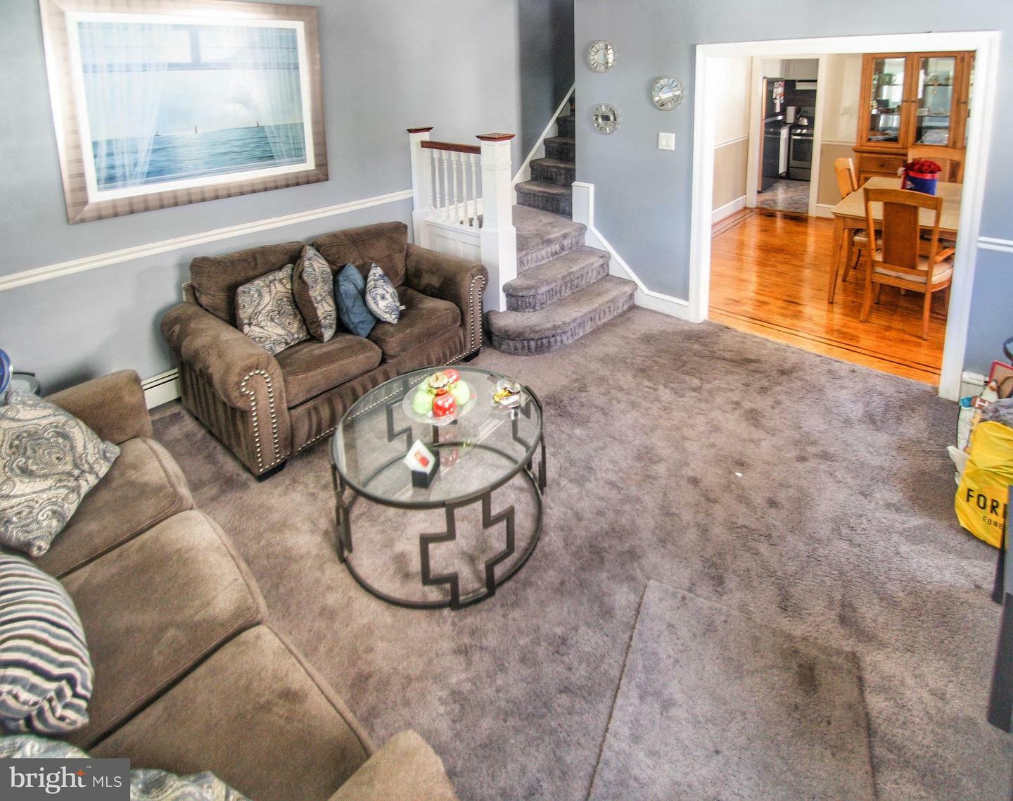 Property Photo: 320 Myrtle Avenue PA 19012