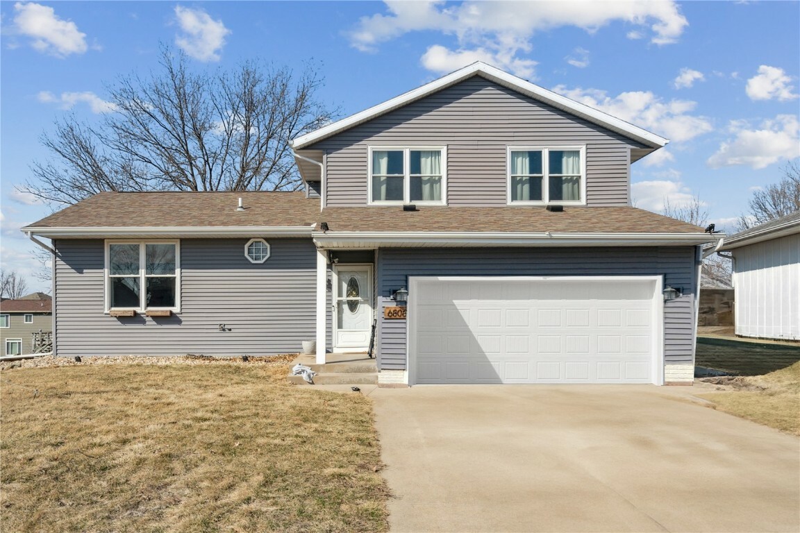Property Photo: 6808 Boulder Drive NW IA 52405