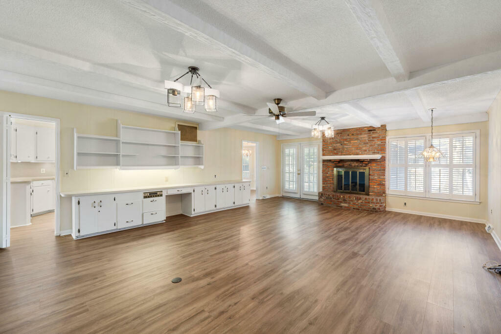 Property Photo: 1308 Coleridge Street SC 29407