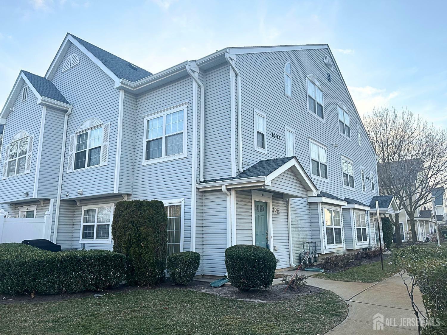 Property Photo:  70 Shinnecock Hills Court  NJ 07728 