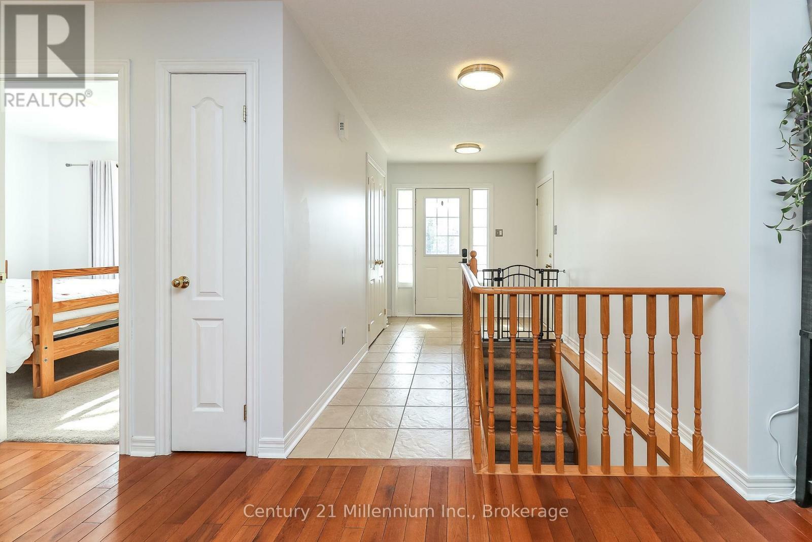 Property Photo:  140 Constance Boulevard  ON L9Z 2Y4 