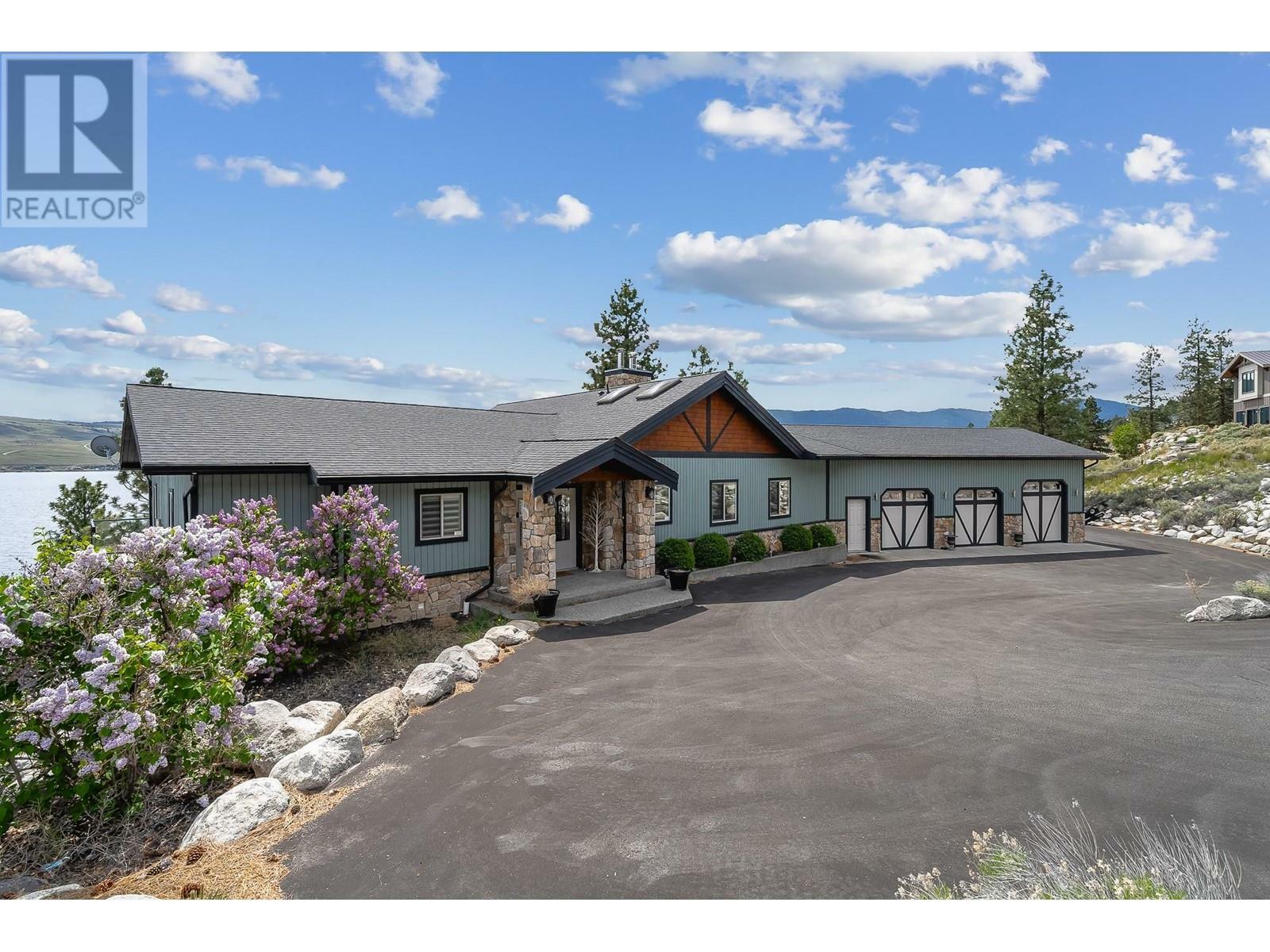 Photo de la propriété: 6488 Monck Park Road BC V1K 1B8