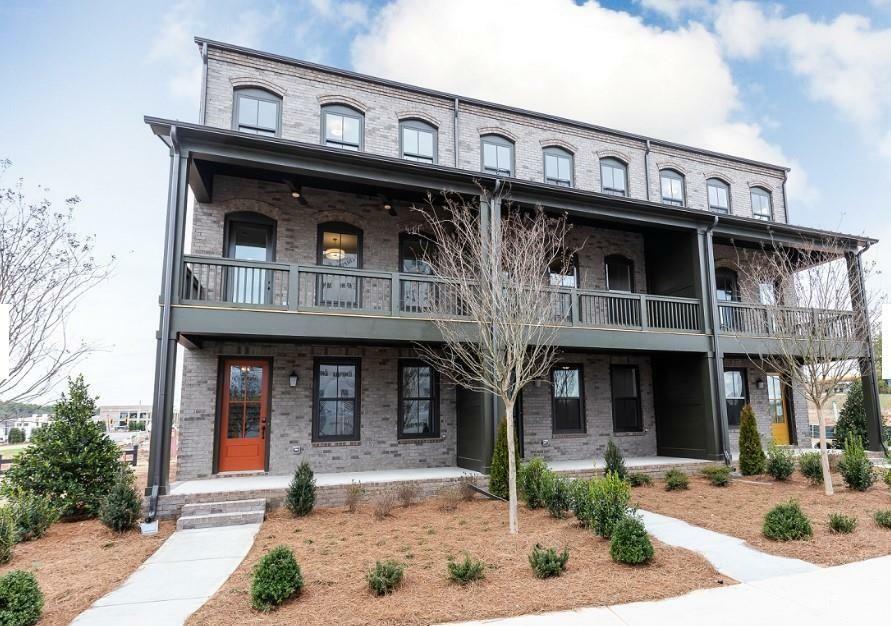 Property Photo: 6505 Cortland Walk GA 30005