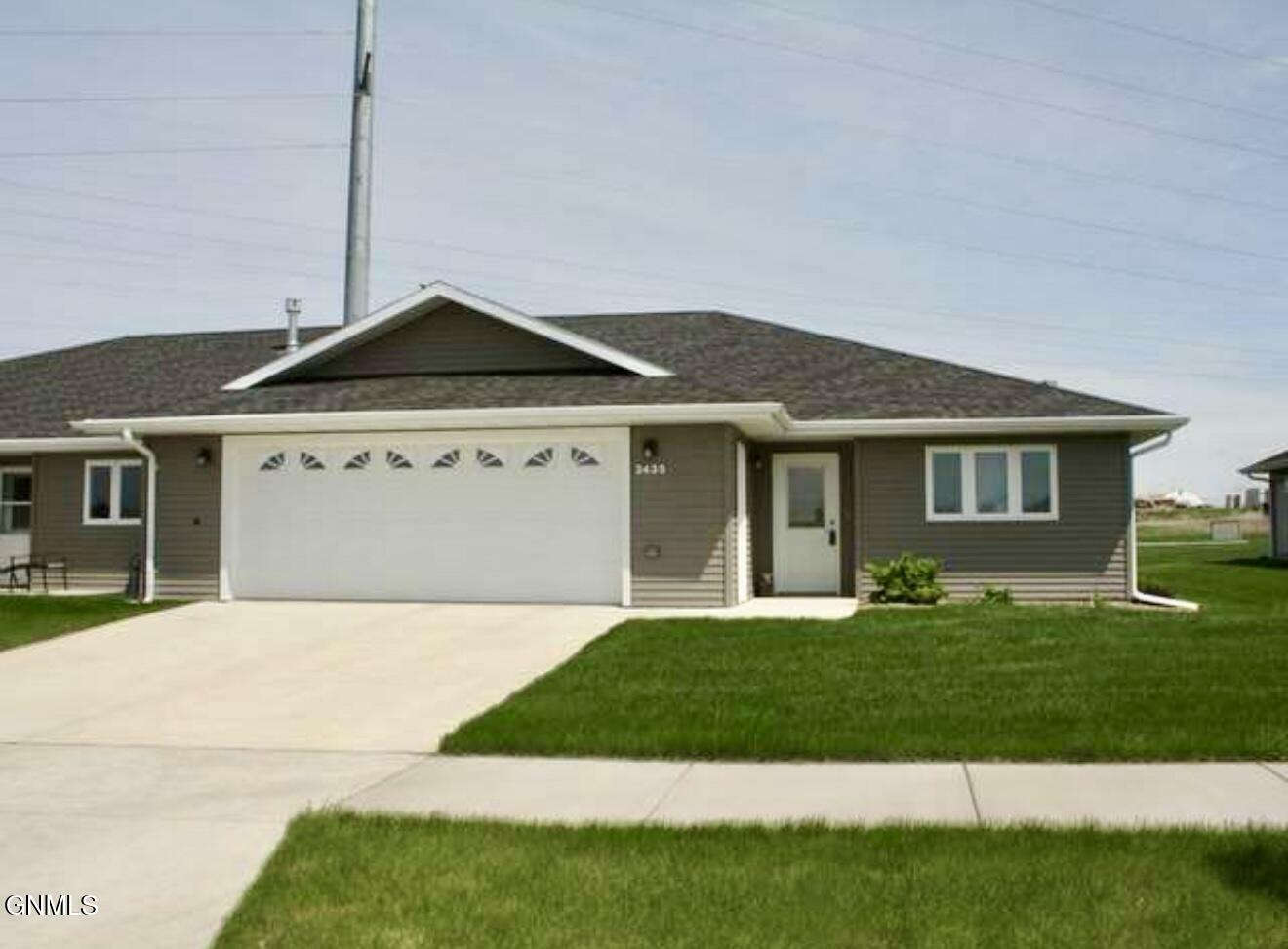 3435 Nebraska Drive  Bismarck ND 58503 photo