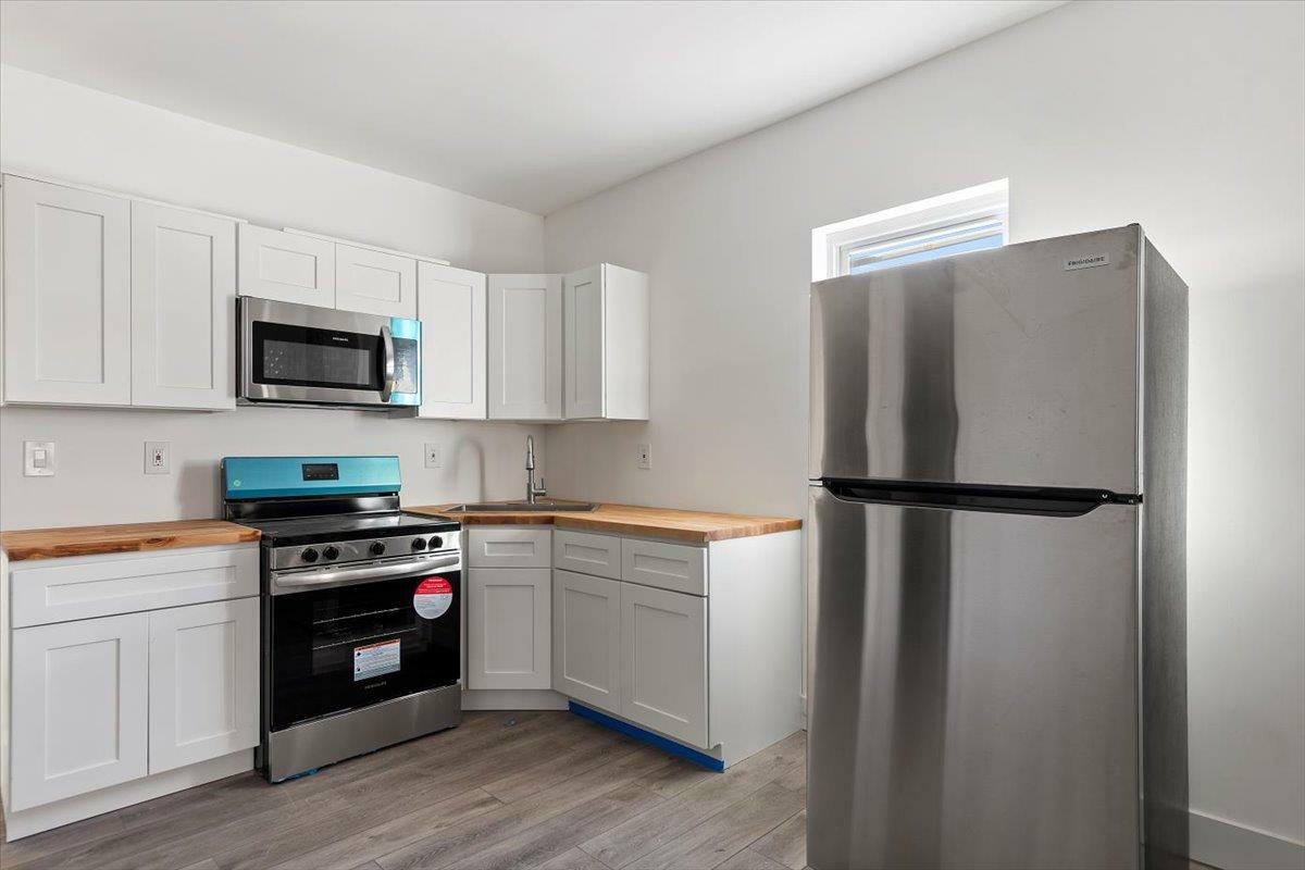 Property Photo: