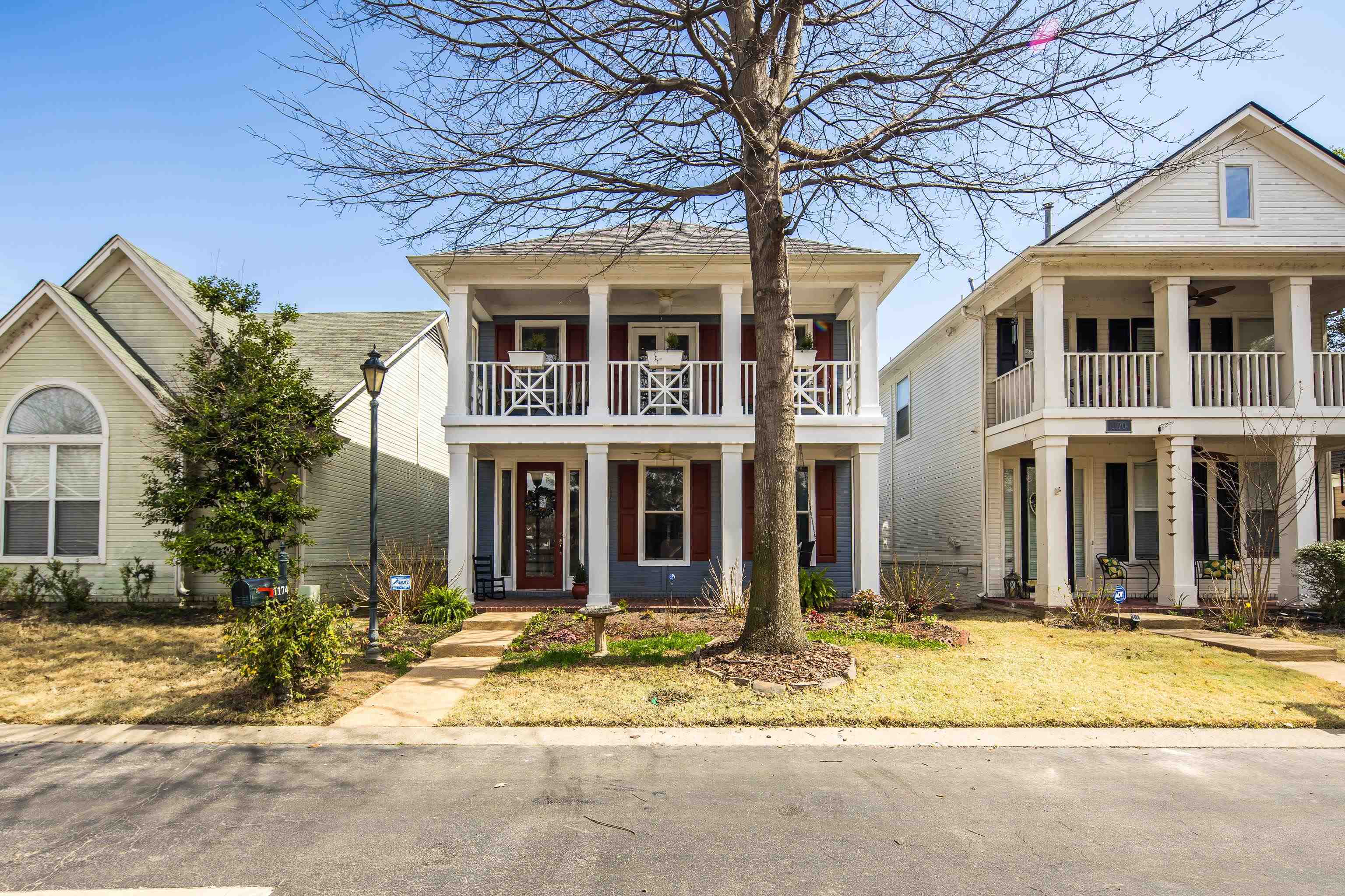 Property Photo: 1174 Isle View Dr TN 38103