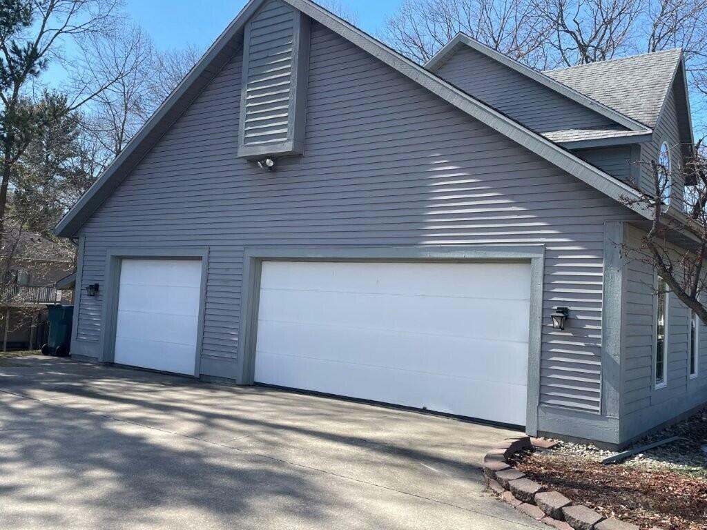 Property Photo:  2317 Blissfield Court  MI 49441 