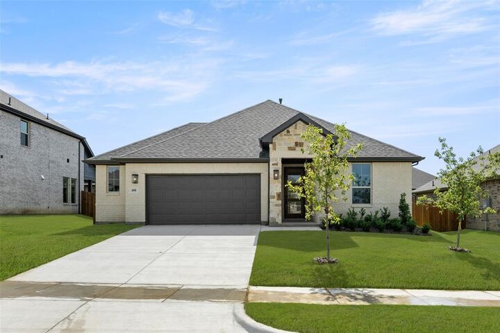 Property Photo: 408 Wabash Drive TX 75167