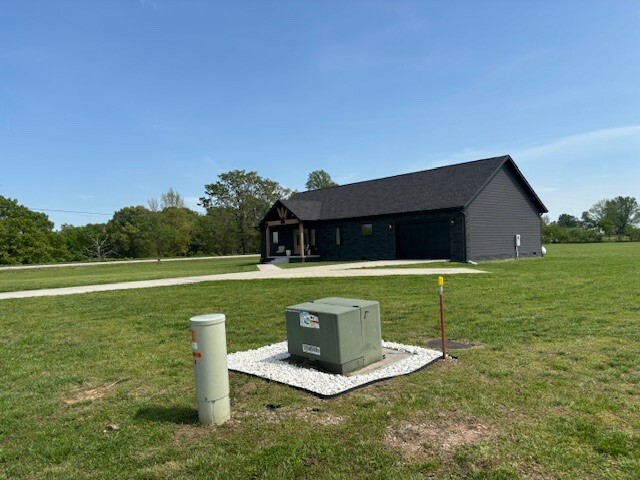 Property Photo: 10919 Hill Country Road AR 72601